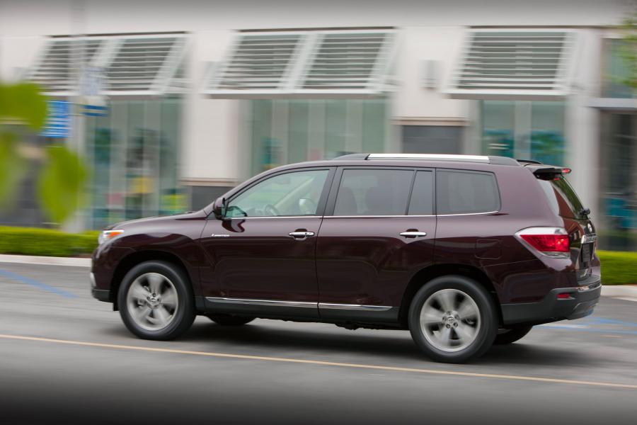  Toyota Highlander 2011 года  (фото 68 из 108)